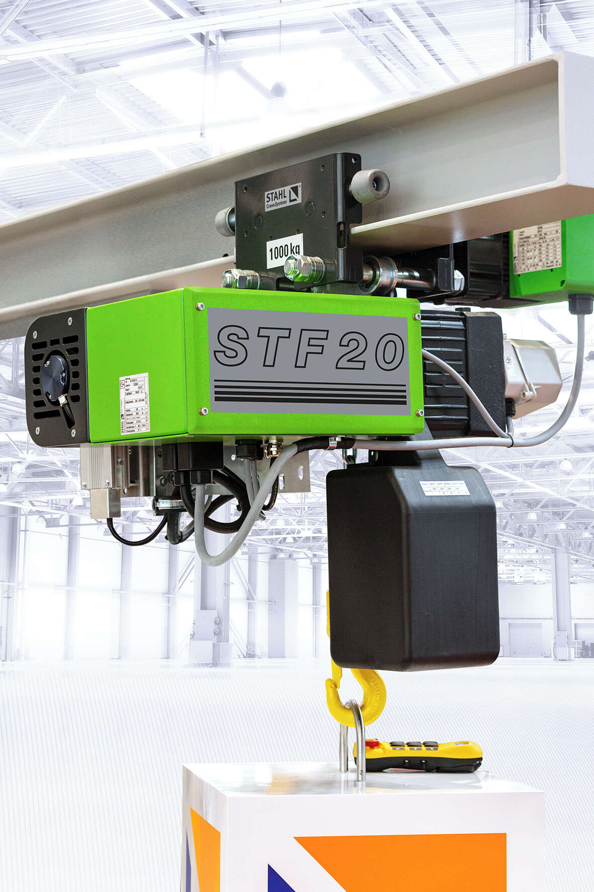 STAHL-CraneSystems-STF mit Elektrofahrwerk-kurze Bauhhöhe
